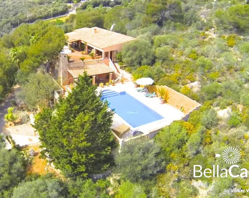 Panoramic villa with sea views / near Vall d´Or Golf