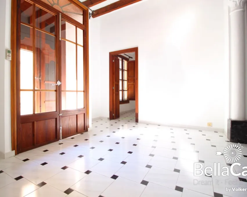 Historisches Stadthaus mit Potential im Herzen Ses Salines